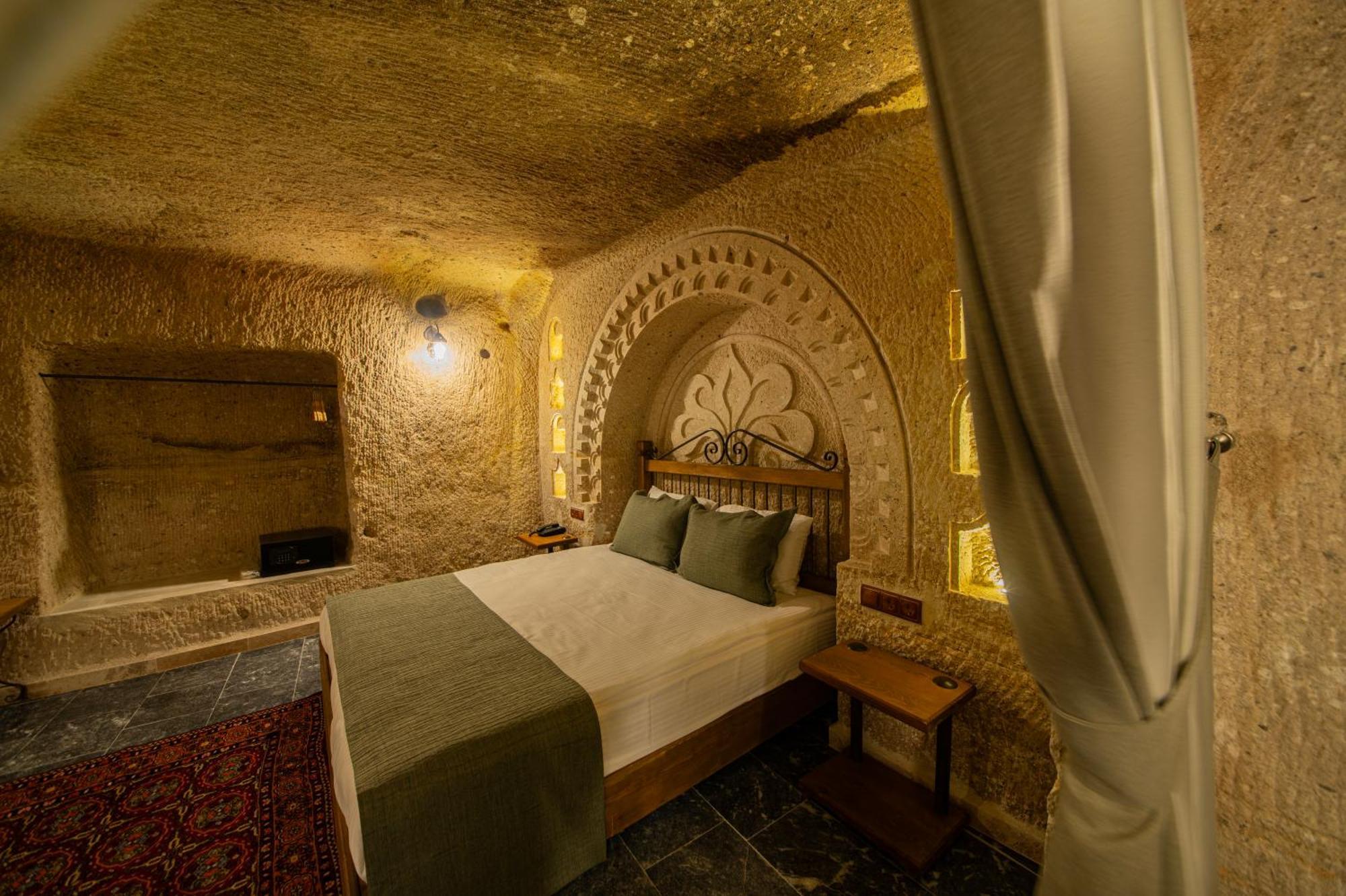 Ares Cave Suites Γκόρεμε Εξωτερικό φωτογραφία