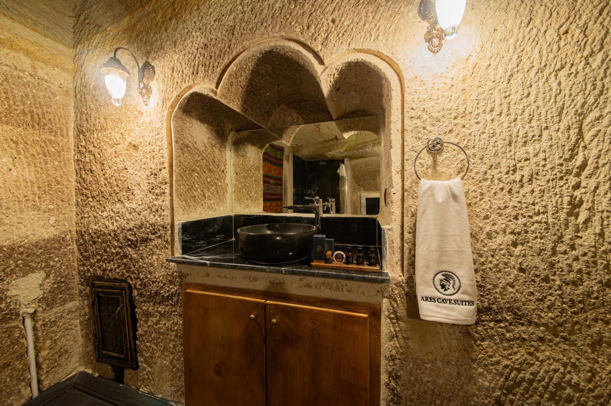 Ares Cave Suites Γκόρεμε Εξωτερικό φωτογραφία