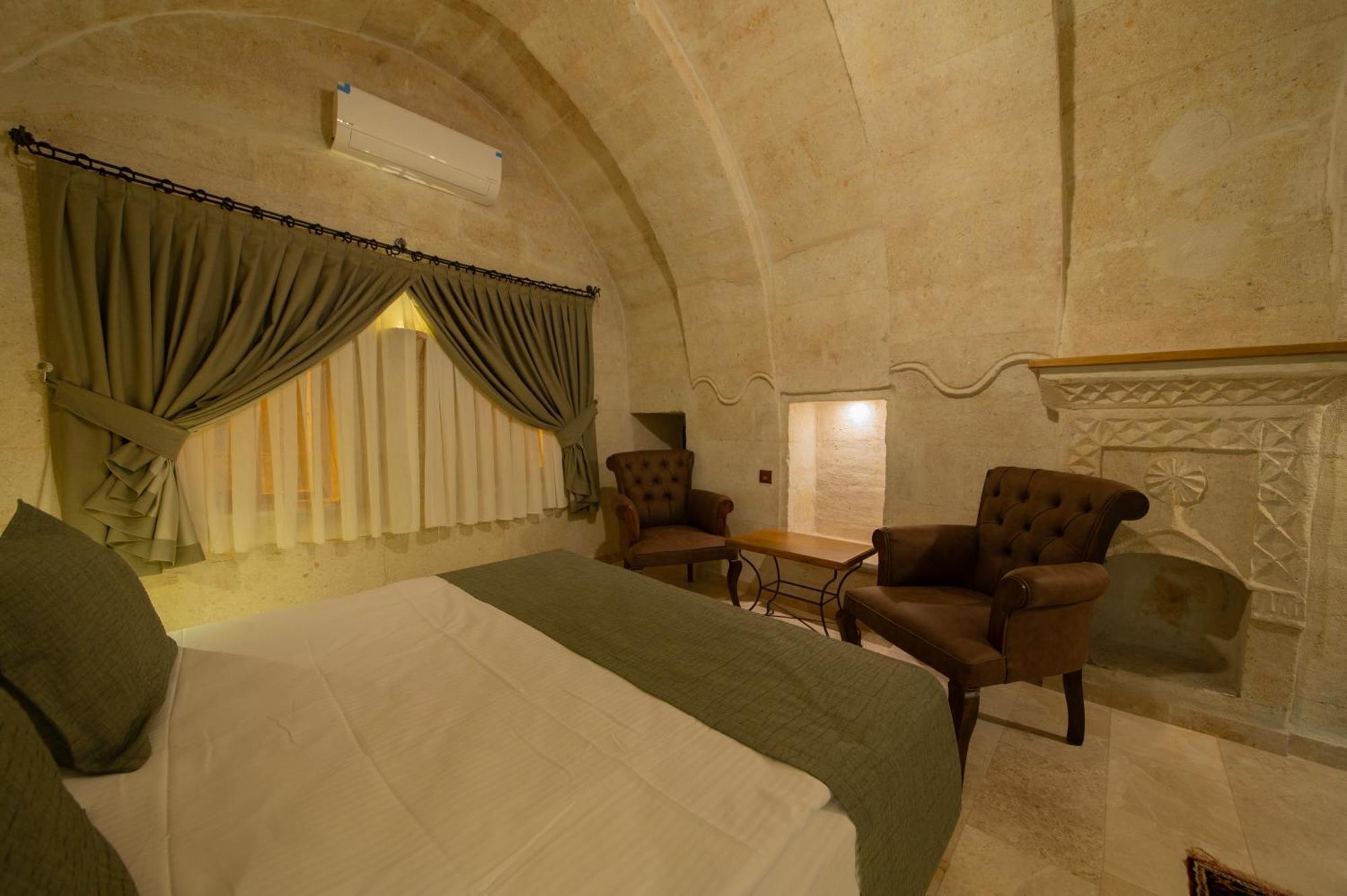 Ares Cave Suites Γκόρεμε Εξωτερικό φωτογραφία