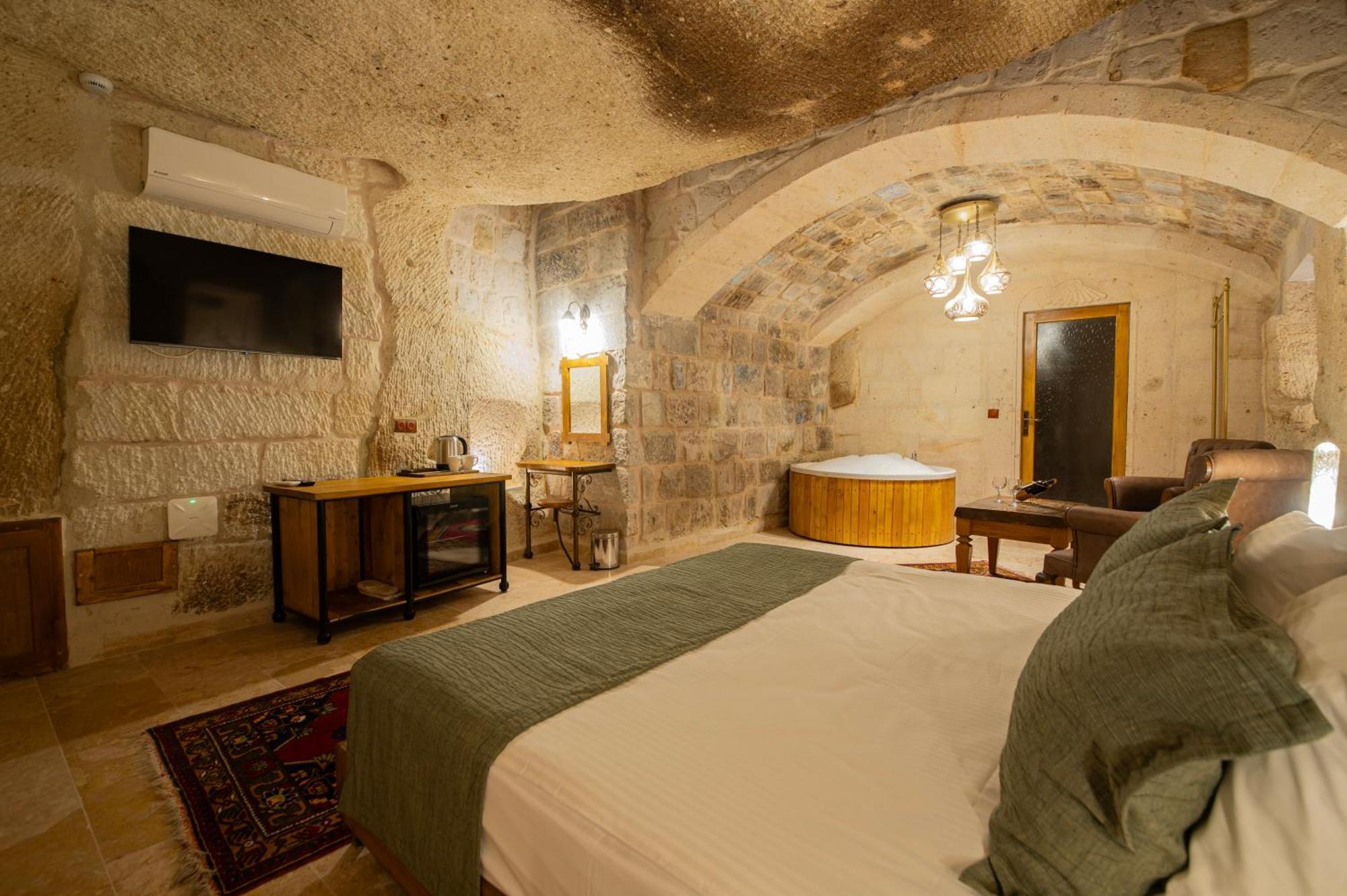 Ares Cave Suites Γκόρεμε Εξωτερικό φωτογραφία
