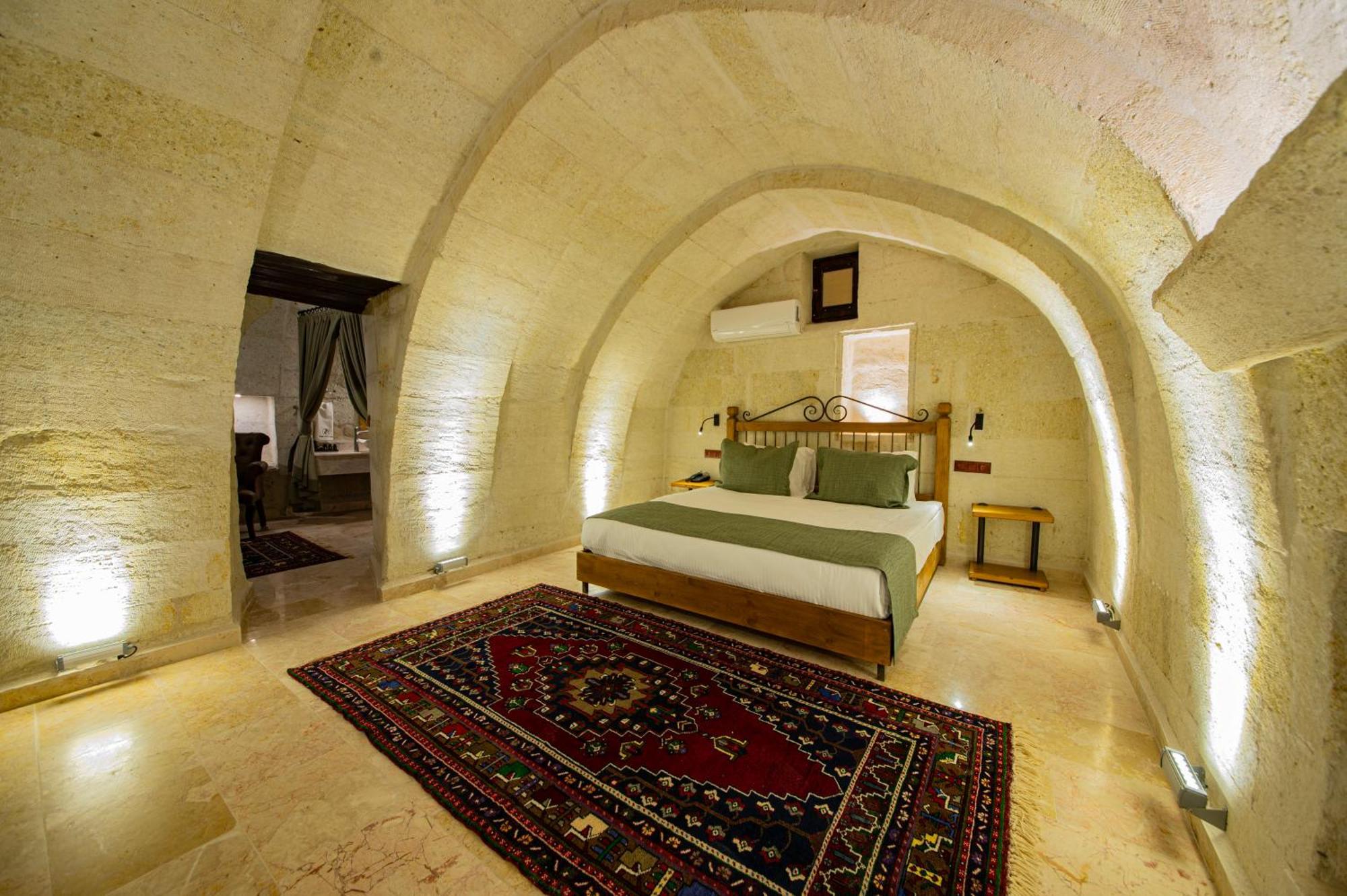 Ares Cave Suites Γκόρεμε Εξωτερικό φωτογραφία