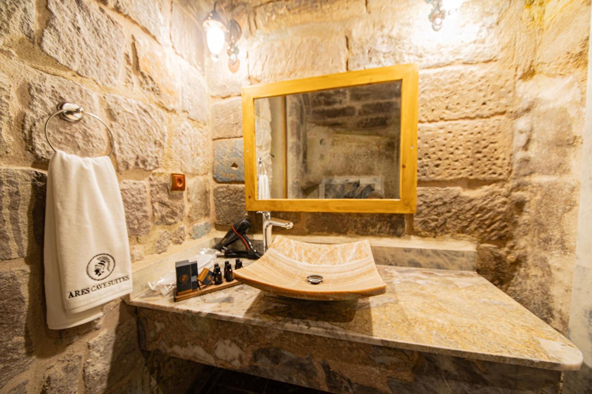 Ares Cave Suites Γκόρεμε Εξωτερικό φωτογραφία