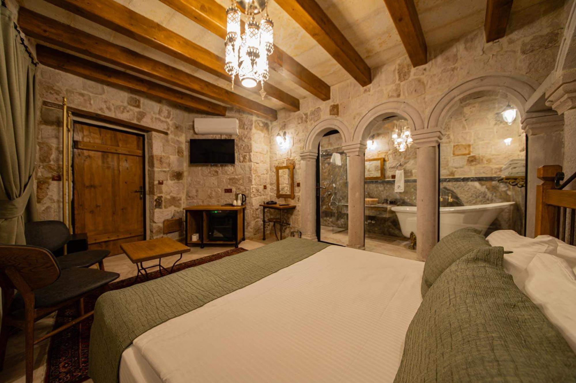 Ares Cave Suites Γκόρεμε Εξωτερικό φωτογραφία
